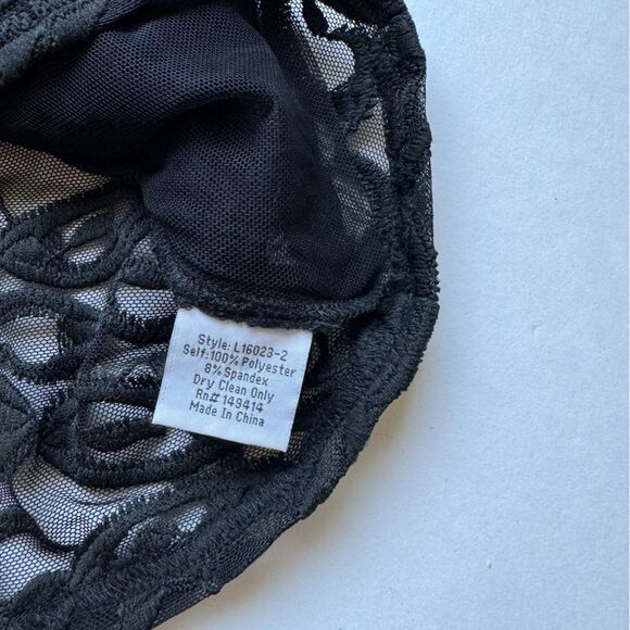 JOHNNY WAS Astrid Top Black Mesh Size X-Small NWT Style:L16023-2 - Picture 4 of 6